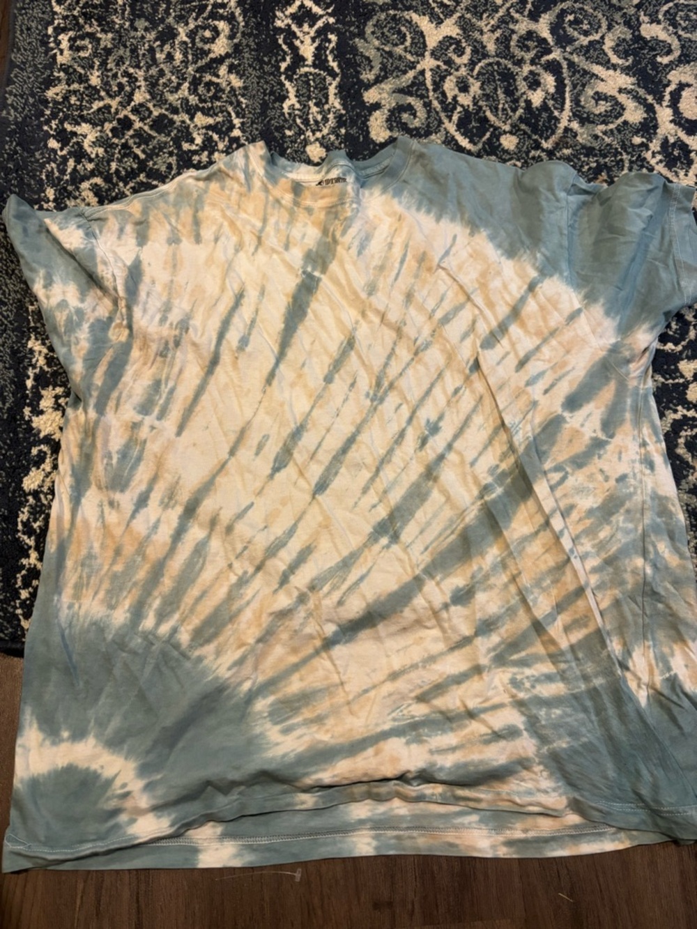PINK Victoria's Secret Womens Tie-Dye Short Sleeve Tee in Light Blue and Cream